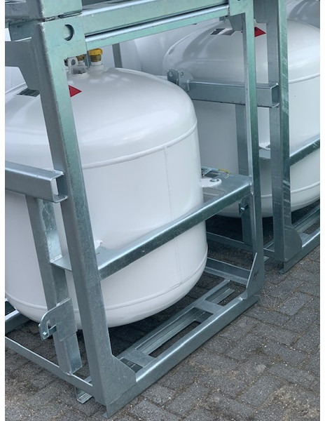 De Visser gastank New  ADR LPG tank 760ltr Full Frame LPG, Gas, Gaz, Gastank Available in different RAL colours on request Gastank - Rezervoar za gorivo za Kamion: slika 3 De Visser gastank New  ADR LPG tank 760ltr Full Frame LPG, Gas, Gaz, Gastank Available in different RAL colours on request Gastank - Rezervoar za gorivo za Kamion: slika 3