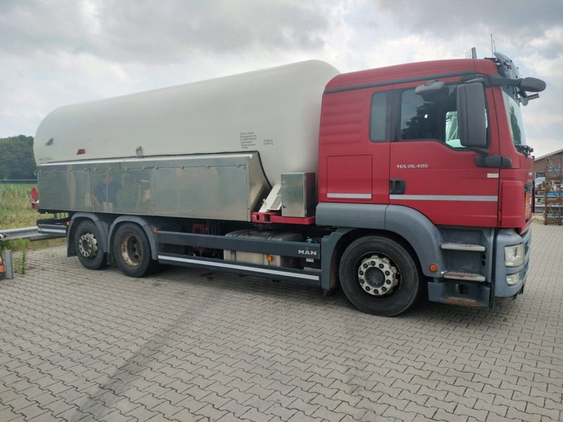 MAN TGS 26.400 6x2-4 LL 26900 Liter Gas tank truck ID 2.168 Rootselaar, flowmeter, pump - Kamion cisterna: slika 1 MAN TGS 26.400 6x2-4 LL 26900 Liter Gas tank truck ID 2.168 Rootselaar, flowmeter, pump - Kamion cisterna: slika 1