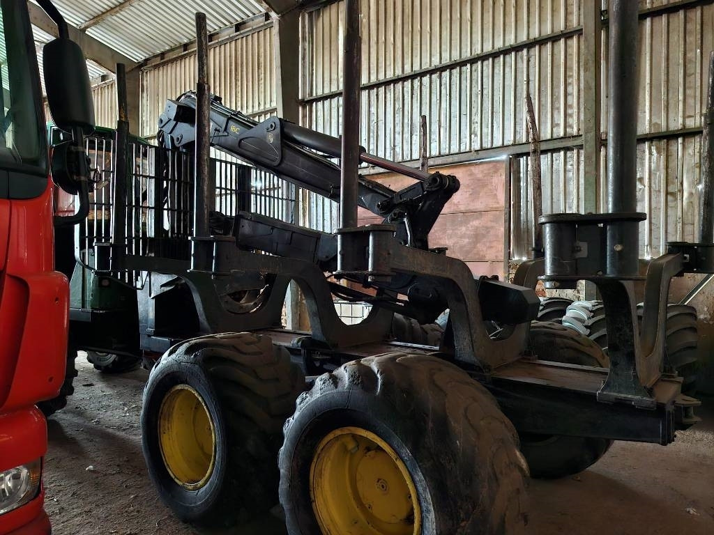 Prevoznik John Deere 1510 E: slika 10 Prevoznik John Deere 1510 E: slika 10