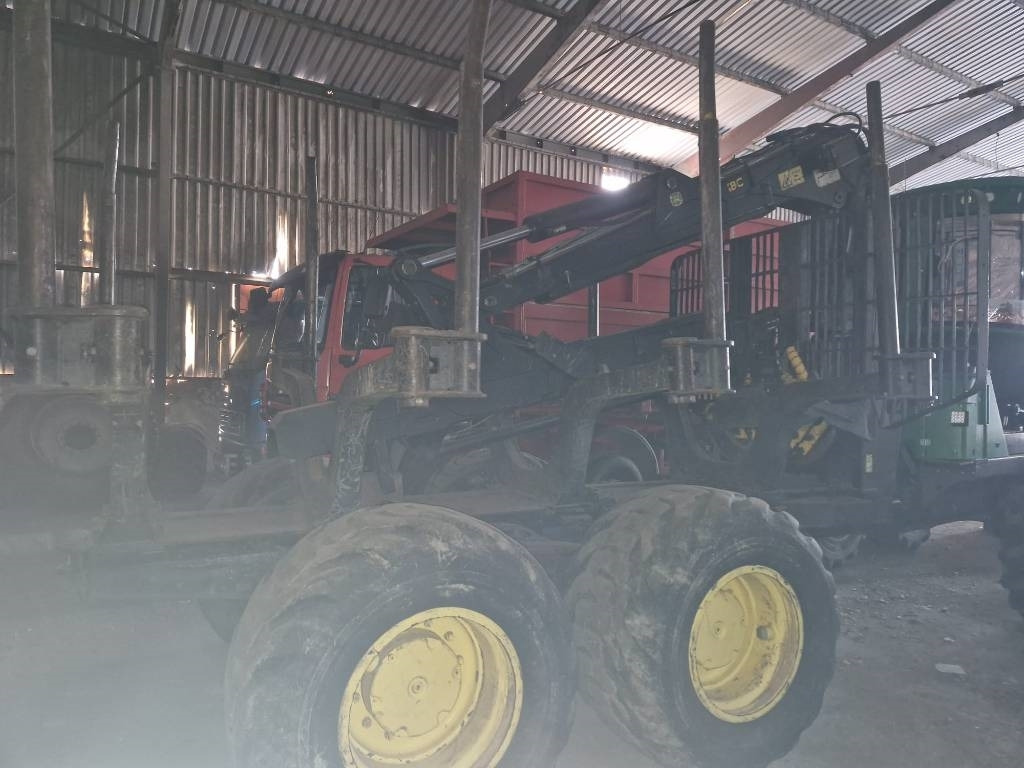 John Deere 1510 E - Prevoznik: slika 3 John Deere 1510 E - Prevoznik: slika 3