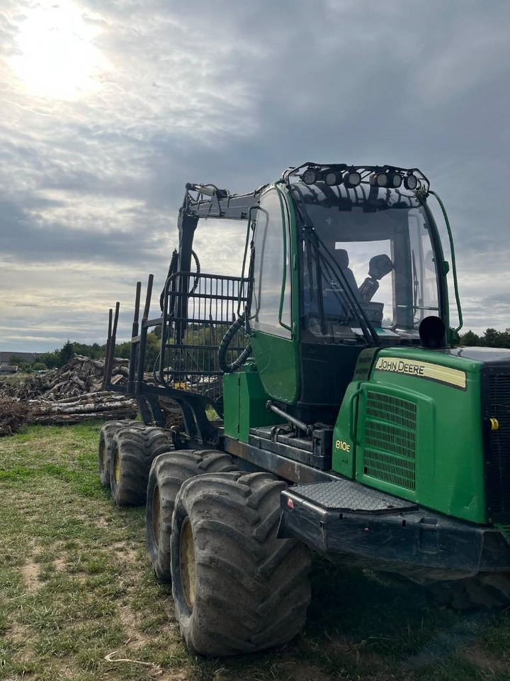 John Deere 810 E - Prevoznik: slika 3 John Deere 810 E - Prevoznik: slika 3