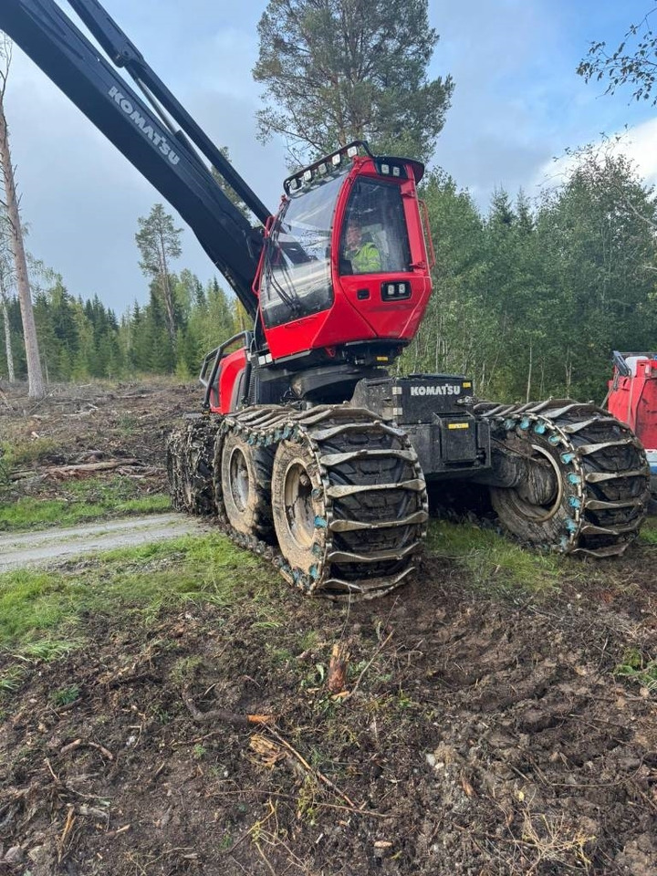 Komatsu 951 XC - Kombajn za šumarstvo: slika 5 Komatsu 951 XC - Kombajn za šumarstvo: slika 5