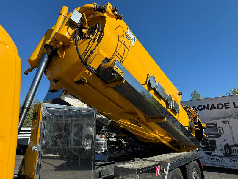 Scania P400 ADR, Combi Vacuum/Pressure 14m3 (2+4+8), 2009 - Vakuumska cisterna: slika 4 Scania P400 ADR, Combi Vacuum/Pressure 14m3 (2+4+8), 2009 - Vakuumska cisterna: slika 4