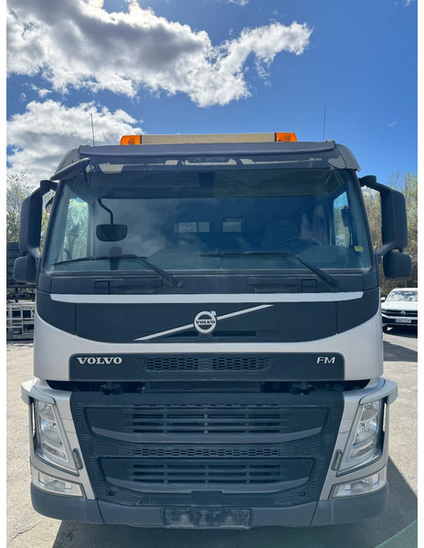 Volvo FM 370 6x2*4, 8m3 Mixer + Hyrdaulic slide, 2016 - Mikser za beton: slika 2 Volvo FM 370 6x2*4, 8m3 Mixer + Hyrdaulic slide, 2016 - Mikser za beton: slika 2