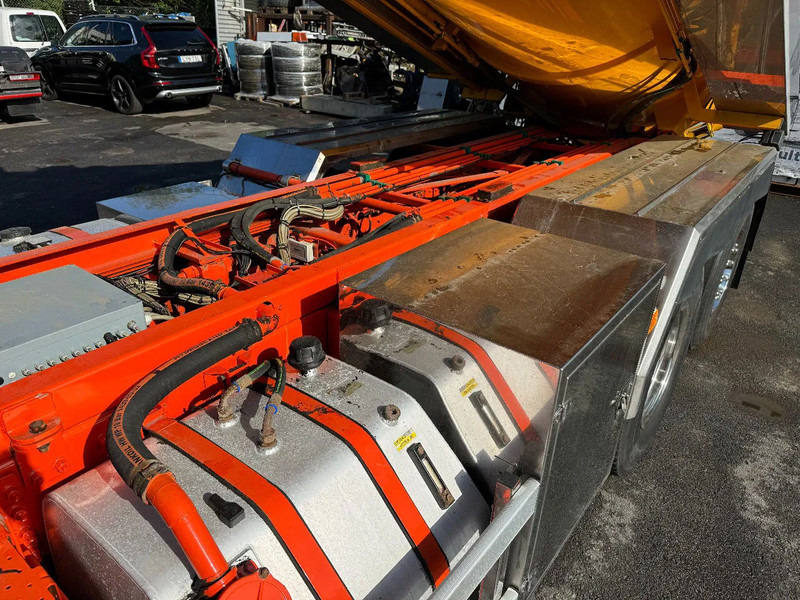 Volvo FMX 450 6x2*4, Combi Sludge / High Pressure-truck, 2017 - Vakuumska cisterna: slika 4 Volvo FMX 450 6x2*4, Combi Sludge / High Pressure-truck, 2017 - Vakuumska cisterna: slika 4