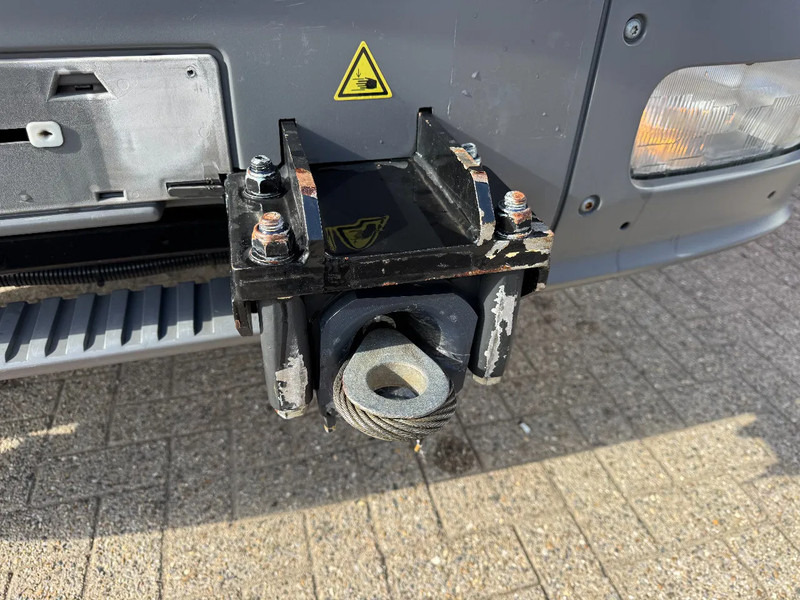 Mercedes-Benz Atego **ATEGO 1225-FIRETRUCK-WINCH** - Vatrogasni kamion: slika 4 Mercedes-Benz Atego **ATEGO 1225-FIRETRUCK-WINCH** - Vatrogasni kamion: slika 4