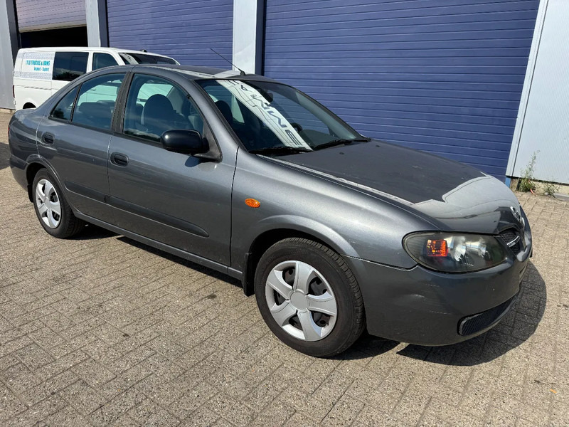 Nissan Almera **BELGIAN CAR-VOITURE BELGE** - Limuzina: slika 3 Nissan Almera **BELGIAN CAR-VOITURE BELGE** - Limuzina: slika 3