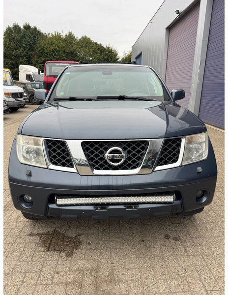 Nissan Pathfinder **2,5D-AIRCO-BELGIAN CAR** - Automobil: slika 2 Nissan Pathfinder **2,5D-AIRCO-BELGIAN CAR** - Automobil: slika 2