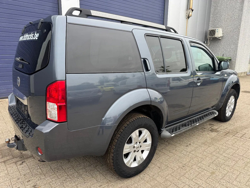 Nissan Pathfinder **2,5D-AIRCO-BELGIAN CAR** - Automobil: slika 4 Nissan Pathfinder **2,5D-AIRCO-BELGIAN CAR** - Automobil: slika 4