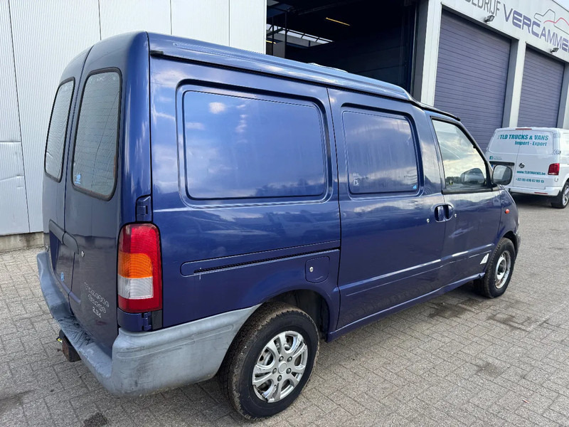 Nissan Vanette CARGO **2,3DIESEL-CAMIONETTE FRANCAIS** - Furgon: slika 4 Nissan Vanette CARGO **2,3DIESEL-CAMIONETTE FRANCAIS** - Furgon: slika 4