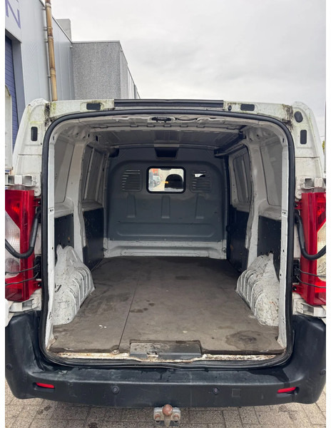 Mali kombi Peugeot Expert **1560CC-EURO 4-AC**: slika 7 Mali kombi Peugeot Expert **1560CC-EURO 4-AC**: slika 7