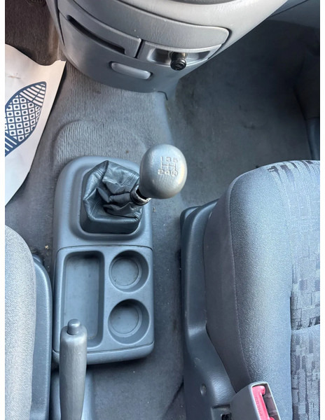 Automobil Toyota Previa **7SEATS-AC-FRENCH CAR**: slika 12