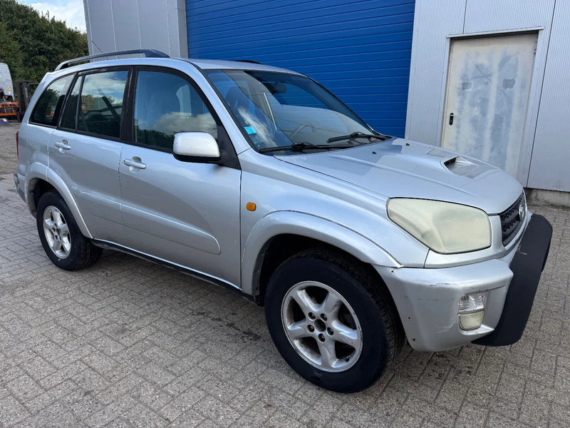 Toyota RAV4 **AIRCO-CLIME-5DOOR** - SUV: slika 3 Toyota RAV4 **AIRCO-CLIME-5DOOR** - SUV: slika 3