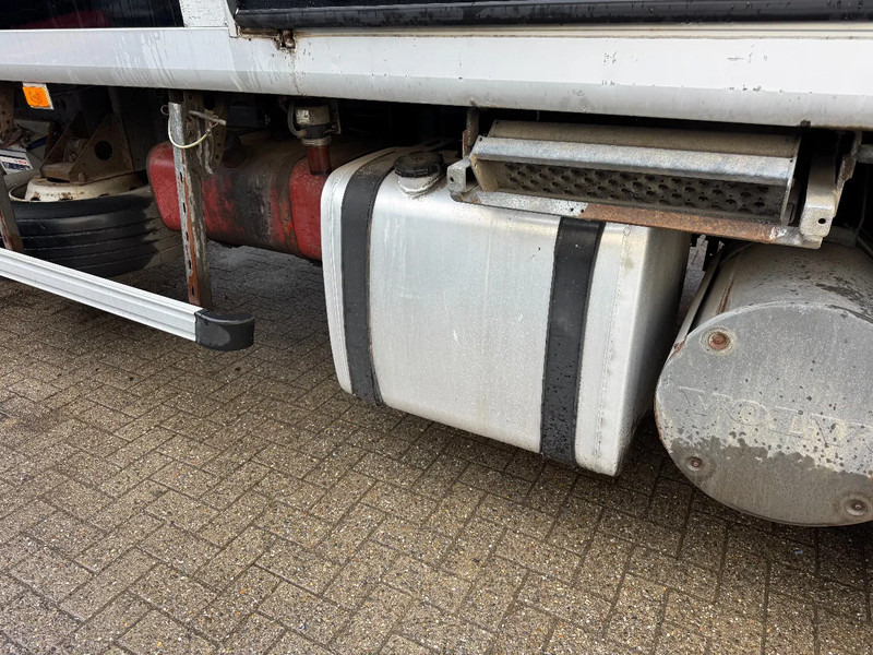 Volvo FM 9 **FRENCH TRUCK-FRIGO-COLDROOM** - Hladnjača: slika 5 Volvo FM 9 **FRENCH TRUCK-FRIGO-COLDROOM** - Hladnjača: slika 5