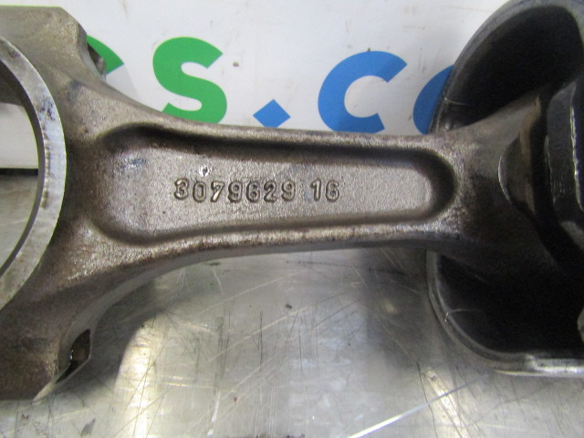 CUMMINS M11 CONROD + PISTON P/NO 3079629/16 - Motor i delovi za Kamion: slika 2 CUMMINS M11 CONROD + PISTON P/NO 3079629/16 - Motor i delovi za Kamion: slika 2