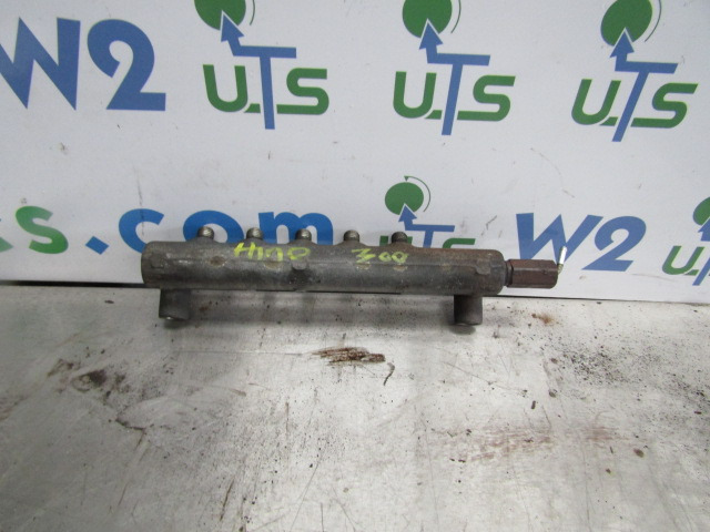 HINO 300 SERIES (N04C) FUEL RAIL - Motor i delovi za Kamion: slika 2 HINO 300 SERIES (N04C) FUEL RAIL - Motor i delovi za Kamion: slika 2