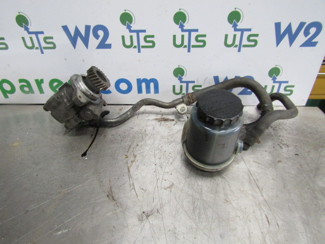 HINO 300 SERIES (N04C) POWER STEERING PUMP COMPLETE - Upravljački sistem za Kamion: slika 1 HINO 300 SERIES (N04C) POWER STEERING PUMP COMPLETE - Upravljački sistem za Kamion: slika 1