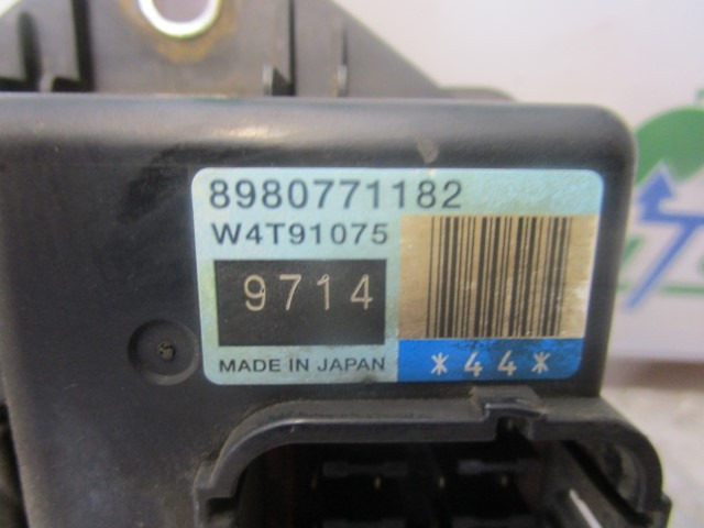 ISUZU N75 (4HK1) ECU / RELAY 8980771182 - Upravljačka jedinica za Kamion: slika 2 ISUZU N75 (4HK1) ECU / RELAY 8980771182 - Upravljačka jedinica za Kamion: slika 2