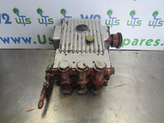 JOHNSTON VT650 HIGH PRESSURE WATER JETTING PUMP - Vodena pumpa za Korisno/ Posebno vozilo: slika 1 JOHNSTON VT650 HIGH PRESSURE WATER JETTING PUMP - Vodena pumpa za Korisno/ Posebno vozilo: slika 1