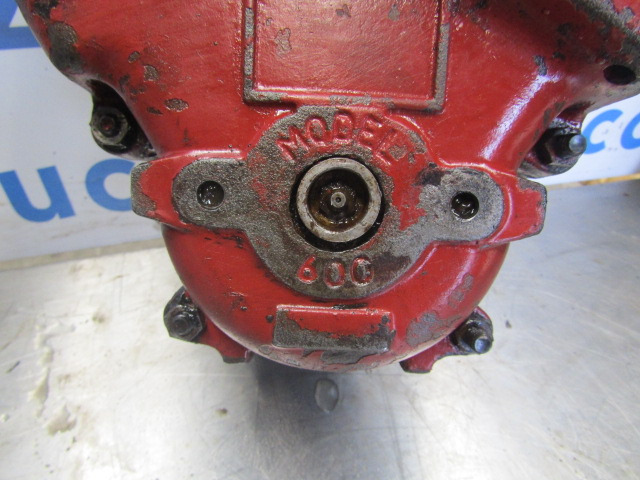 JOHNSTON VT650 WATER PUMP MODEL 600 - Vodena pumpa za Korisno/ Posebno vozilo: slika 2 JOHNSTON VT650 WATER PUMP MODEL 600 - Vodena pumpa za Korisno/ Posebno vozilo: slika 2