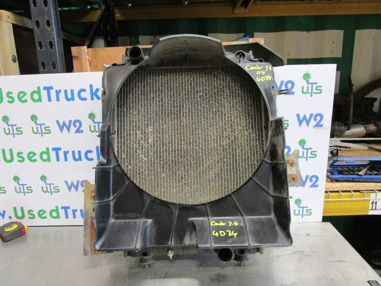 MITSUBISHI CANTER RADIATOR - Radijator za Kamion: slika 1 MITSUBISHI CANTER RADIATOR - Radijator za Kamion: slika 1