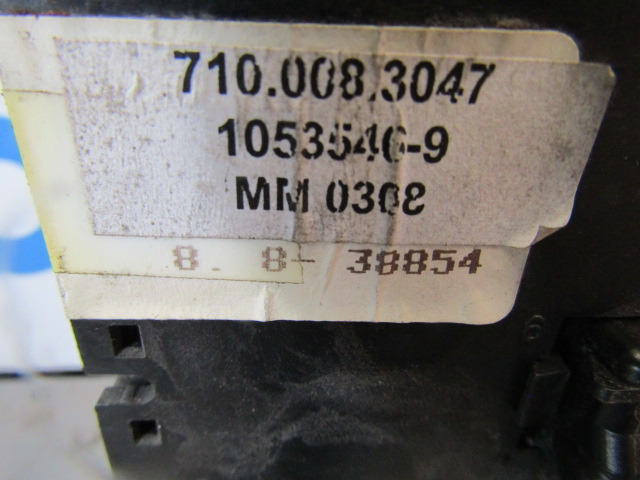 SCHMIDT SWINGO CLOCK CLUSTER AND DIGITAL DISPLAY P/NO 710.008.3047 AND 710.070.2001 - Električni sistem za Kamion: slika 2 SCHMIDT SWINGO CLOCK CLUSTER AND DIGITAL DISPLAY P/NO 710.008.3047 AND 710.070.2001 - Električni sistem za Kamion: slika 2