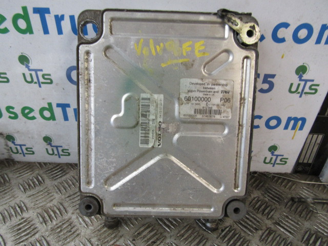 VOLVO D7E ENGINE ECU P/NO 60100000 P06 VOLVO P/NO 499553 - Upravljačka jedinica za Kamion: slika 1 VOLVO D7E ENGINE ECU P/NO 60100000 P06 VOLVO P/NO 499553 - Upravljačka jedinica za Kamion: slika 1