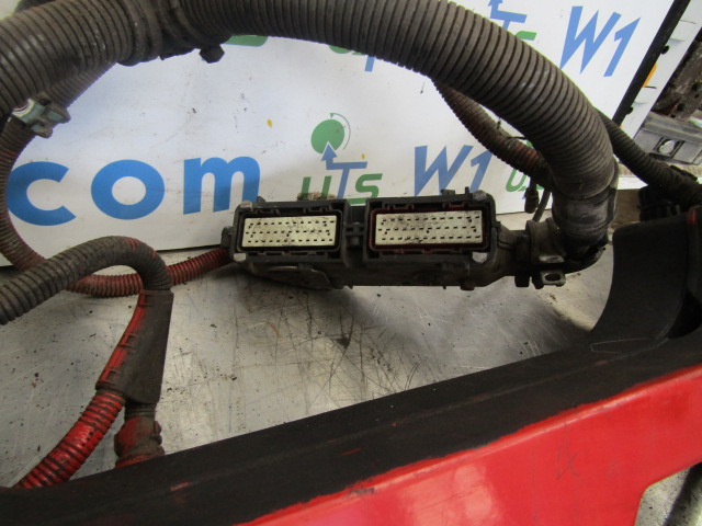 VOLVO FH D12D ECU/INJECTOR HARNESS - Upravljačka jedinica za Kamion: slika 2 VOLVO FH D12D ECU/INJECTOR HARNESS - Upravljačka jedinica za Kamion: slika 2