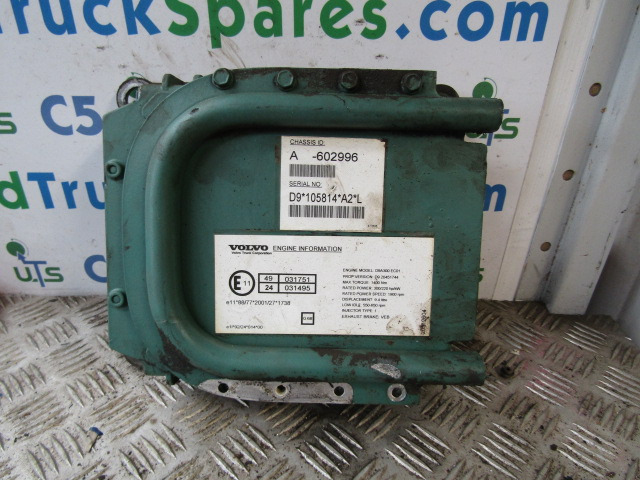 VOLVO FM9 D9A 300 ENGINE ECU EURO 3 - Upravljačka jedinica za Kamion: slika 1 VOLVO FM9 D9A 300 ENGINE ECU EURO 3 - Upravljačka jedinica za Kamion: slika 1