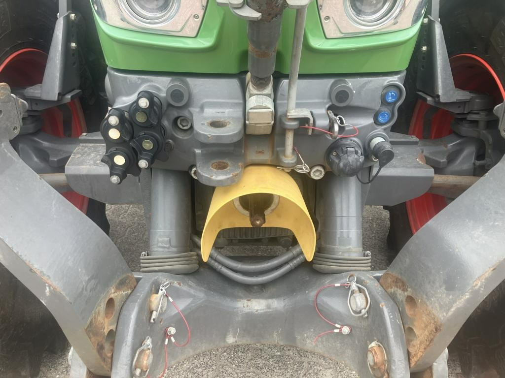 Traktor Fendt 828 Profi Plus: slika 18