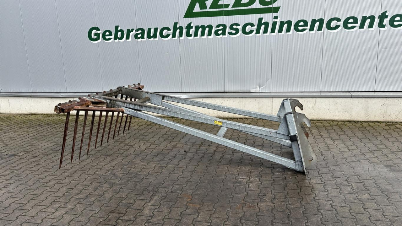 Fliegl SILOPRATZE 3000 MM - Oprema za silose: slika 1 Fliegl SILOPRATZE 3000 MM - Oprema za silose: slika 1