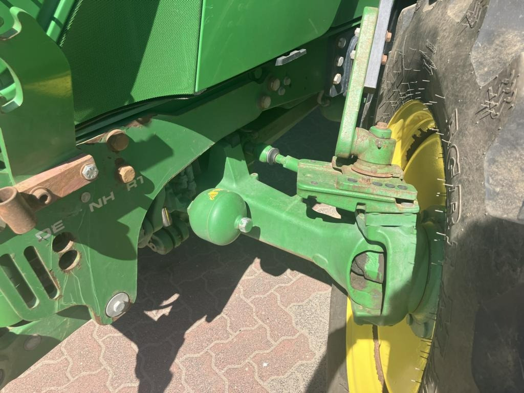 Traktor John Deere 6125R: slika 15