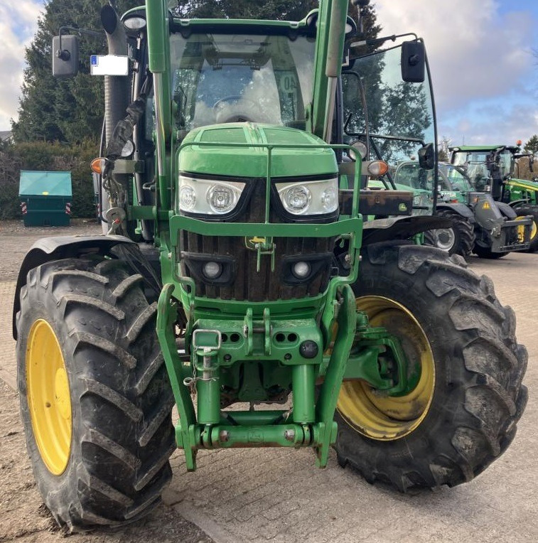 John Deere 6140R - Traktor: slika 3 John Deere 6140R - Traktor: slika 3
