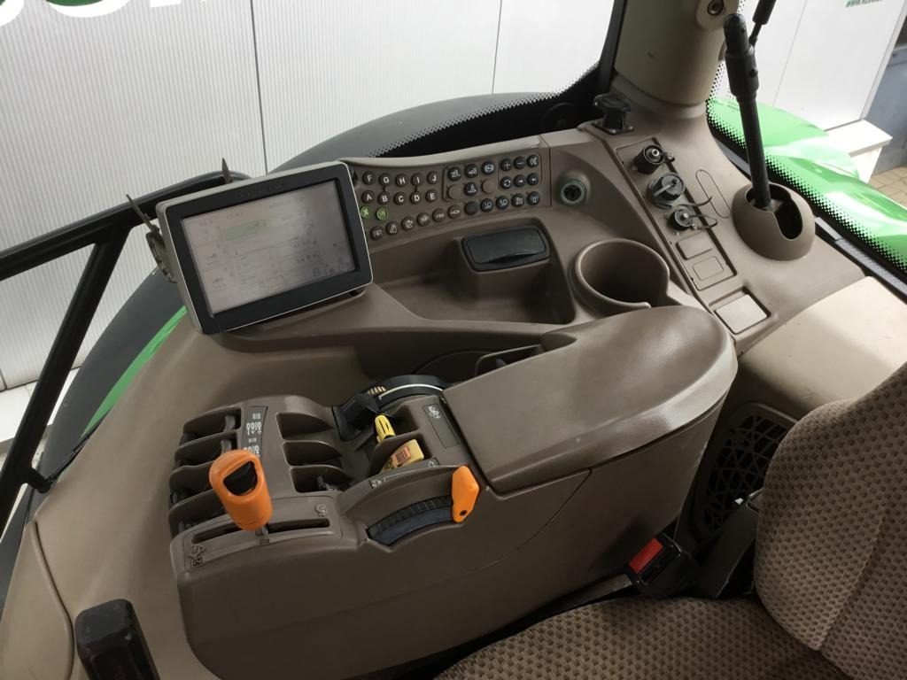 Lizing John Deere 6150R John Deere 6150R: slika 17