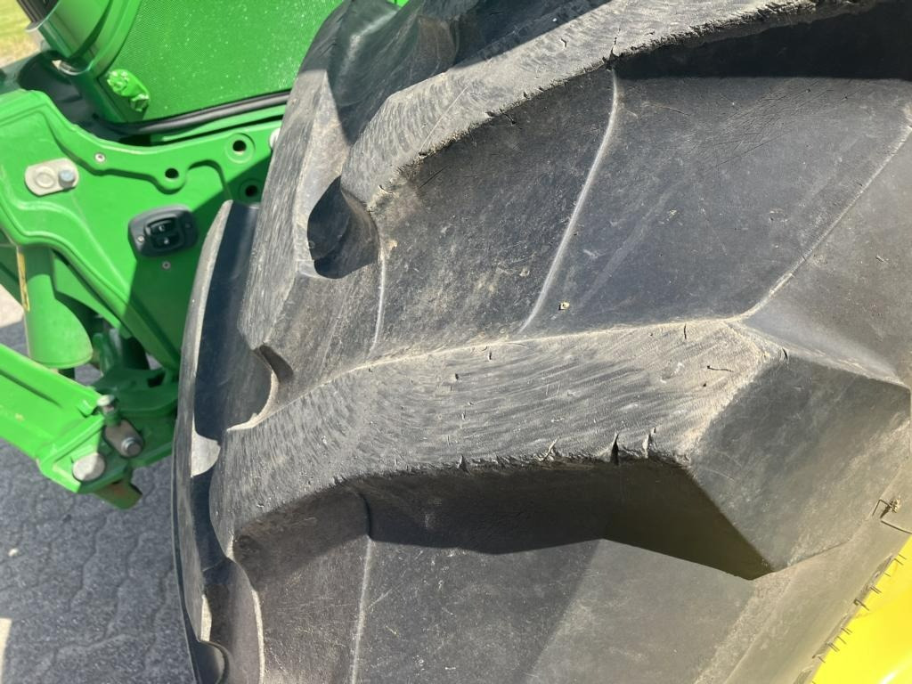 John Deere 6175R - Traktor: slika 2 John Deere 6175R - Traktor: slika 2