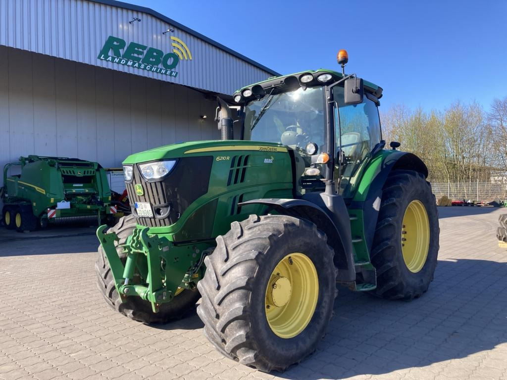 John Deere 6210R - Traktor: slika 1 John Deere 6210R - Traktor: slika 1