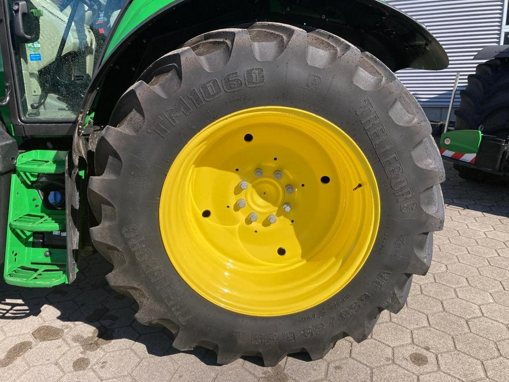John Deere 6M125 - Traktor: slika 2 John Deere 6M125 - Traktor: slika 2