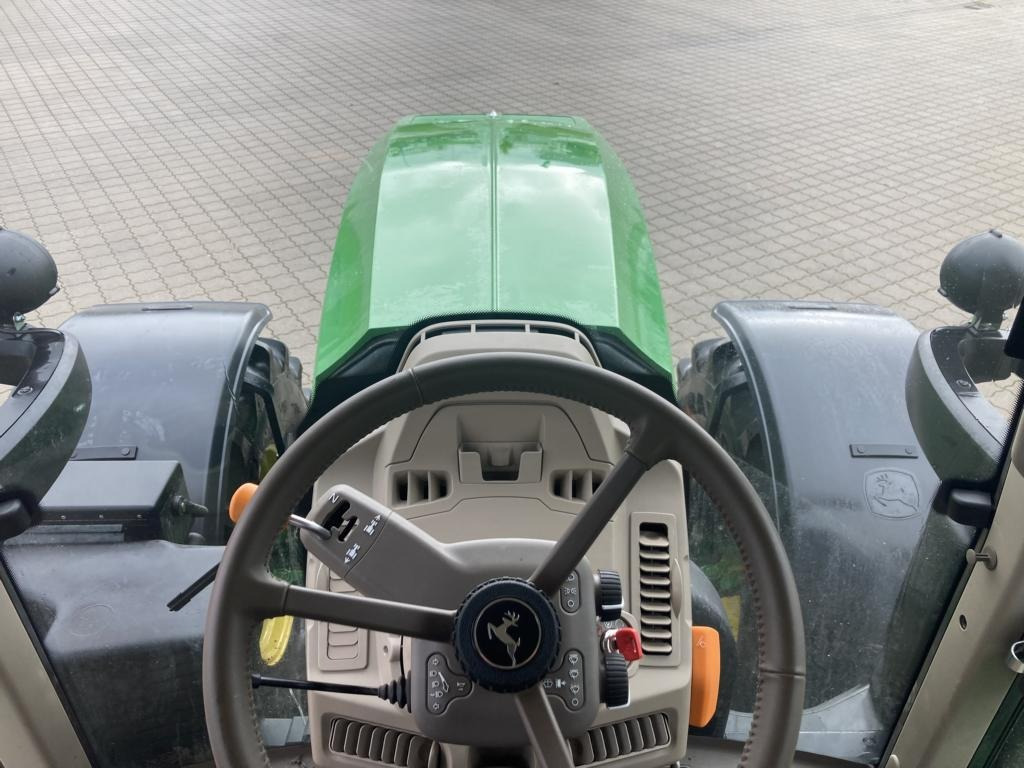 John Deere 6M240 - Traktor: slika 2 John Deere 6M240 - Traktor: slika 2