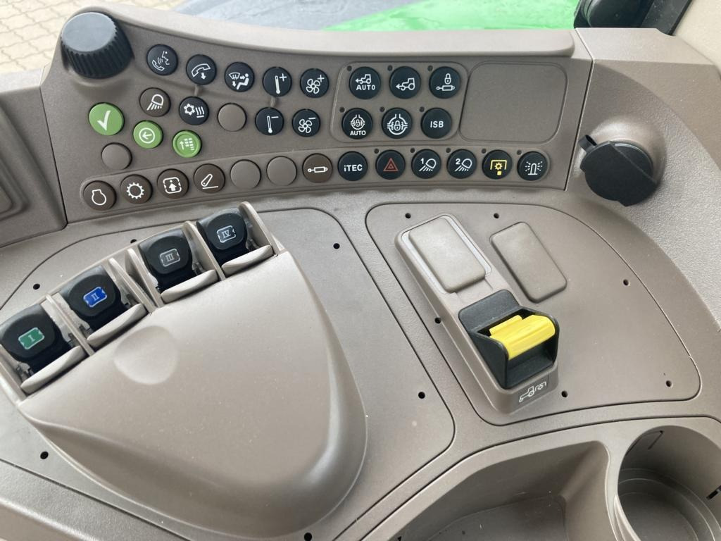 John Deere 6M240 - Traktor: slika 5 John Deere 6M240 - Traktor: slika 5