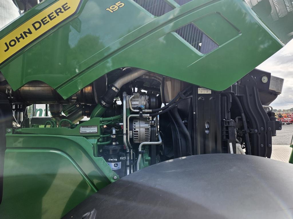 John Deere 6R195 TRAKTOR - Traktor: slika 2 John Deere 6R195 TRAKTOR - Traktor: slika 2