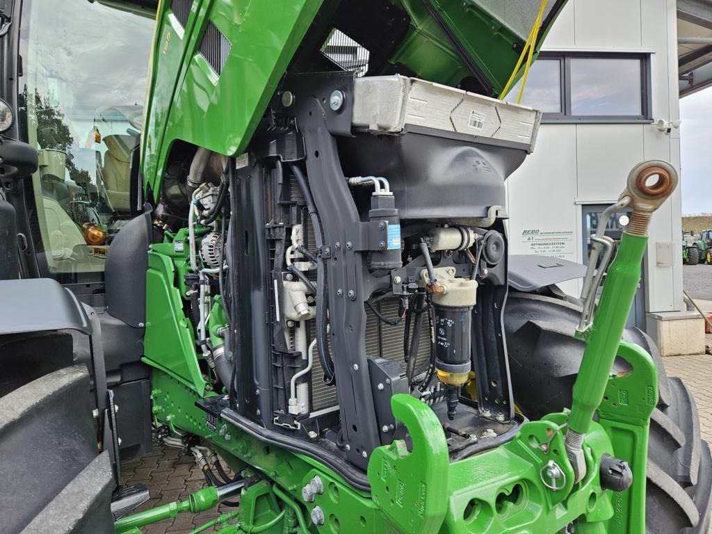 John Deere 6R195 TRAKTOR - Traktor: slika 3 John Deere 6R195 TRAKTOR - Traktor: slika 3