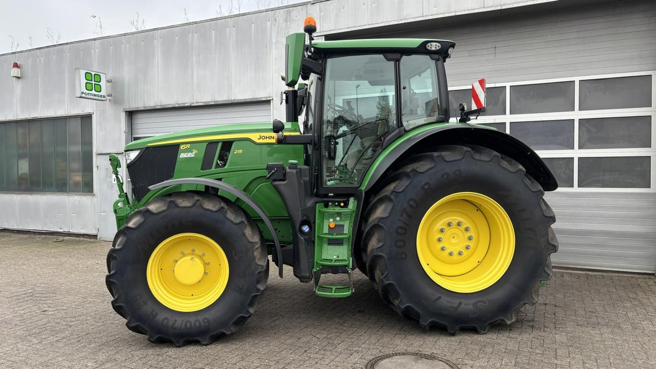 Novu Traktor John Deere 6R215: slika 28 Novu Traktor John Deere 6R215: slika 28