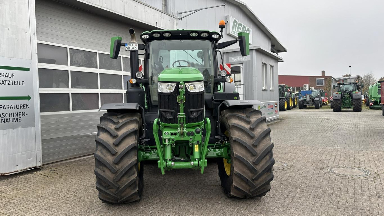 Novu Traktor John Deere 6R215: slika 29 Novu Traktor John Deere 6R215: slika 29