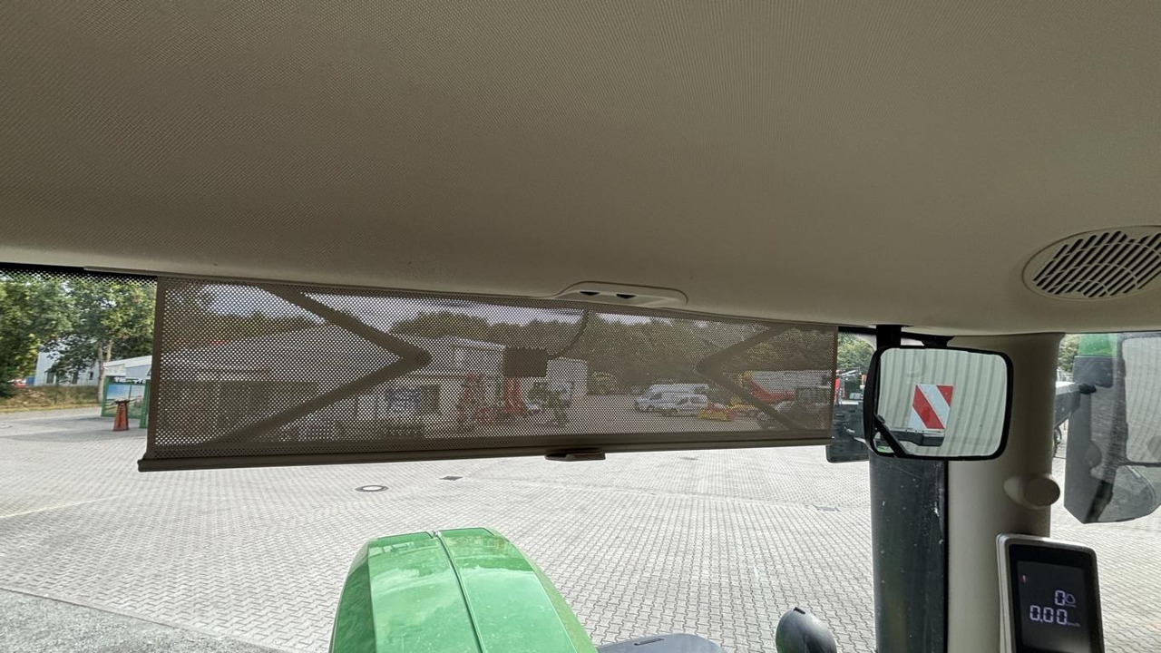 John Deere 6R215 - Traktor: slika 5 John Deere 6R215 - Traktor: slika 5