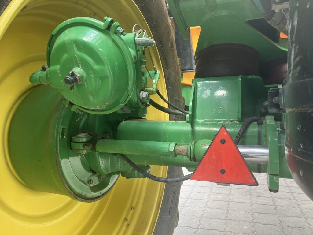 John Deere BASISMASCHINE R944I POWRSPRAY - Vučena prskalica: slika 5 John Deere BASISMASCHINE R944I POWRSPRAY - Vučena prskalica: slika 5