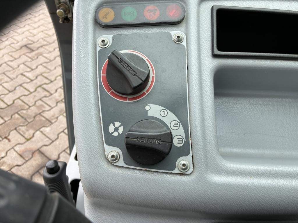 Kramer 2506 - Utovarivač: slika 4 Kramer 2506 - Utovarivač: slika 4