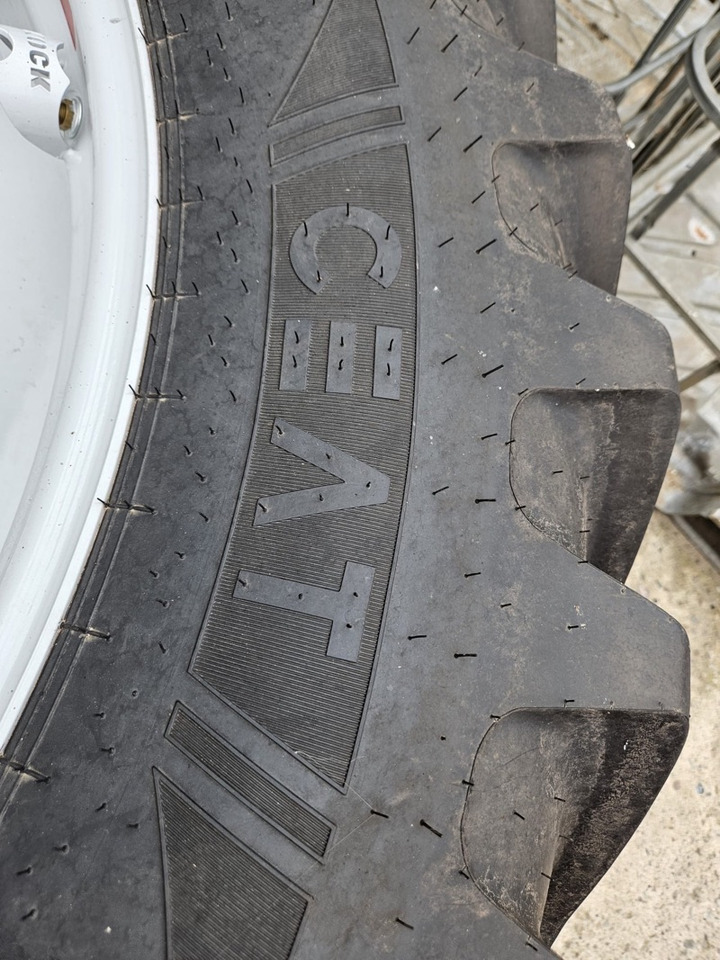 Massey Ferguson 6S. 165 Dyna-6 Exclusive - Traktor: slika 2 Massey Ferguson 6S. 165 Dyna-6 Exclusive - Traktor: slika 2