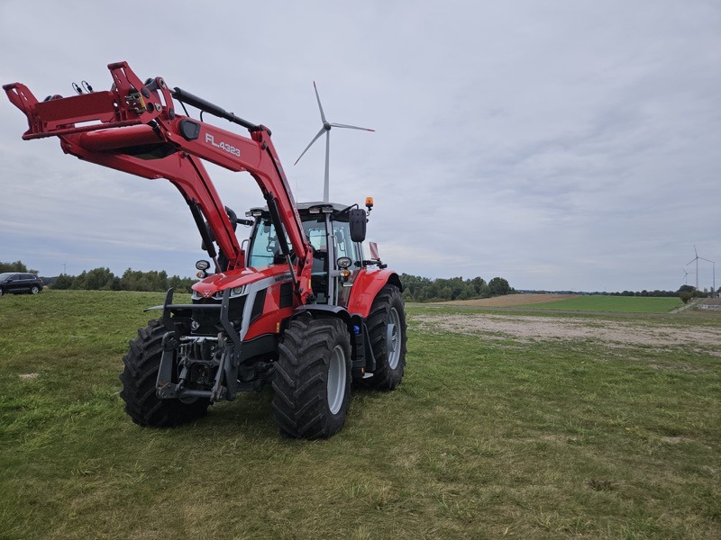 Massey Ferguson 6S. 165 Dyna-6 Exclusive - Traktor: slika 1 Massey Ferguson 6S. 165 Dyna-6 Exclusive - Traktor: slika 1