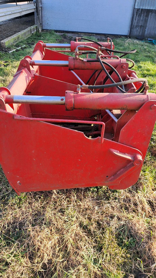 McHale Siloschneidschaufel - Prevrtač/ Grabuljač: slika 4 McHale Siloschneidschaufel - Prevrtač/ Grabuljač: slika 4