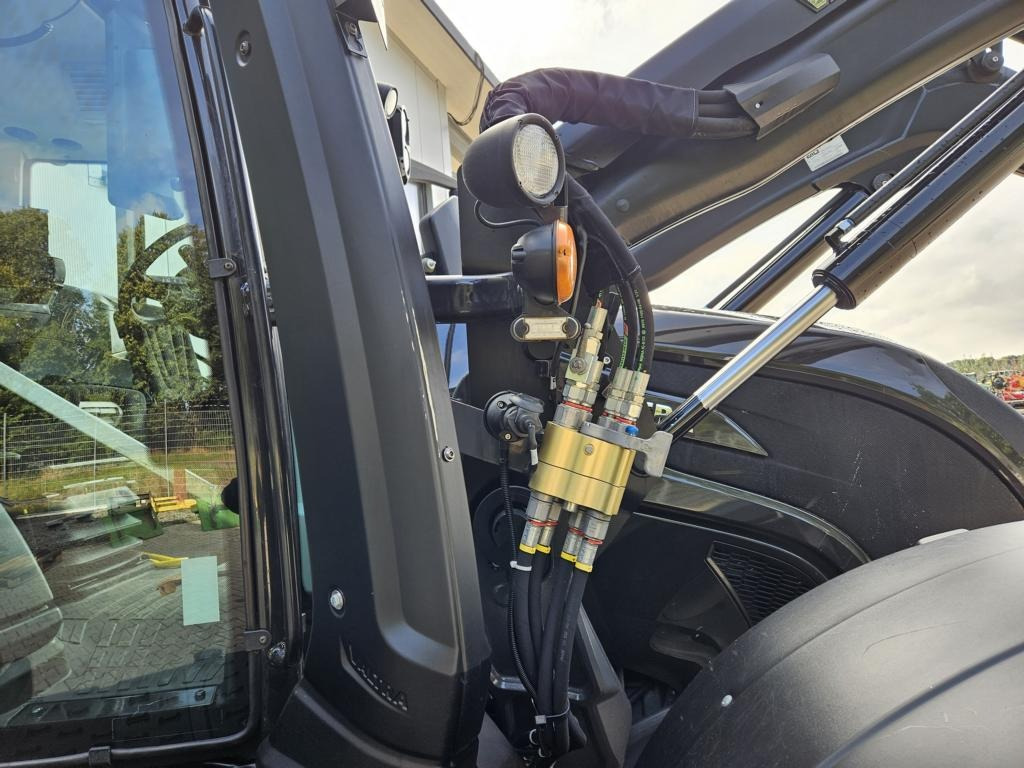 Traktor Valtra N 175 ACTIVE: slika 6 Traktor Valtra N 175 ACTIVE: slika 6